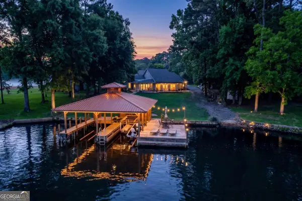 112 Cannon Point Rd Se, Milledgeville, GA 31061