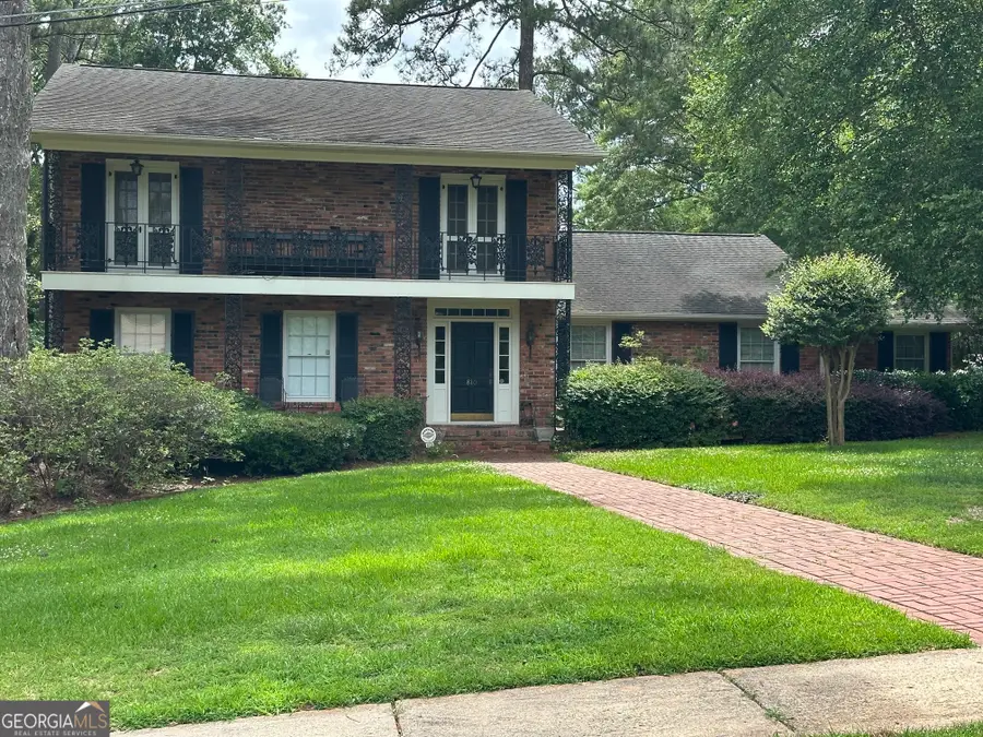 810 Stewart Avenue, Union Point, GA 30669 - #2
