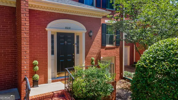 1002 Defoors Mill Drive Nw, Atlanta, GA 30318
