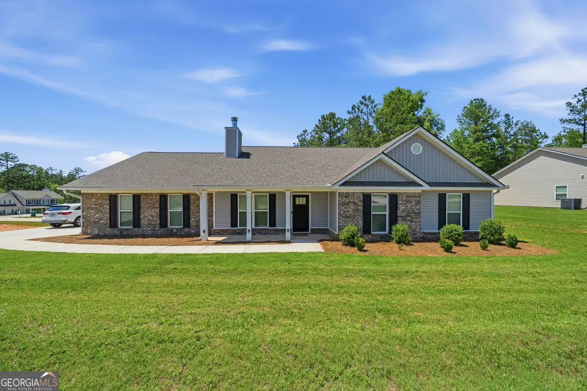 381 Riley Circle Nw, Milledgeville, GA 31061 - #1