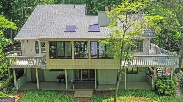 561 Longview Drive, Hiawassee, GA 30546