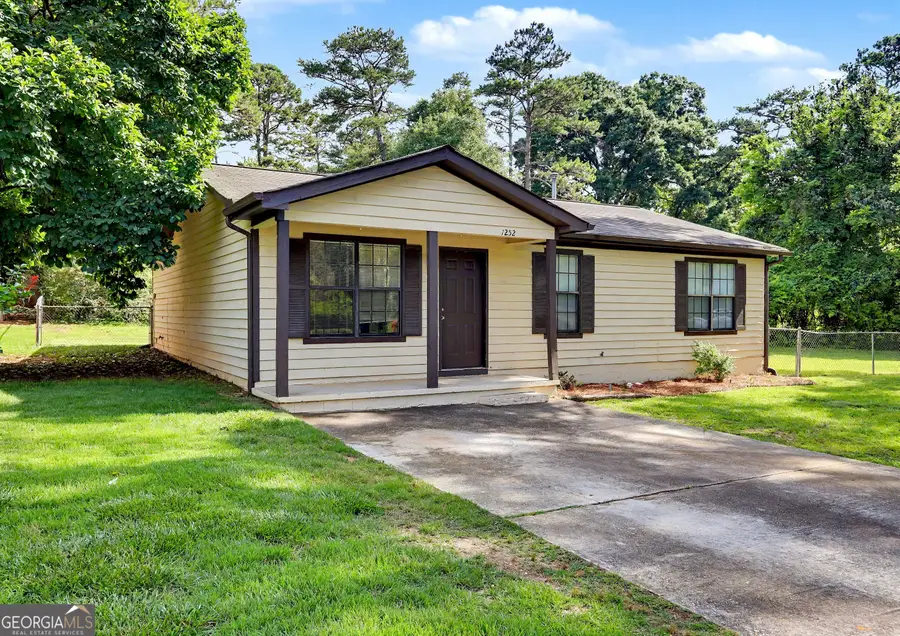 1252 Labelle Street, Jonesboro, GA 30238 - #2