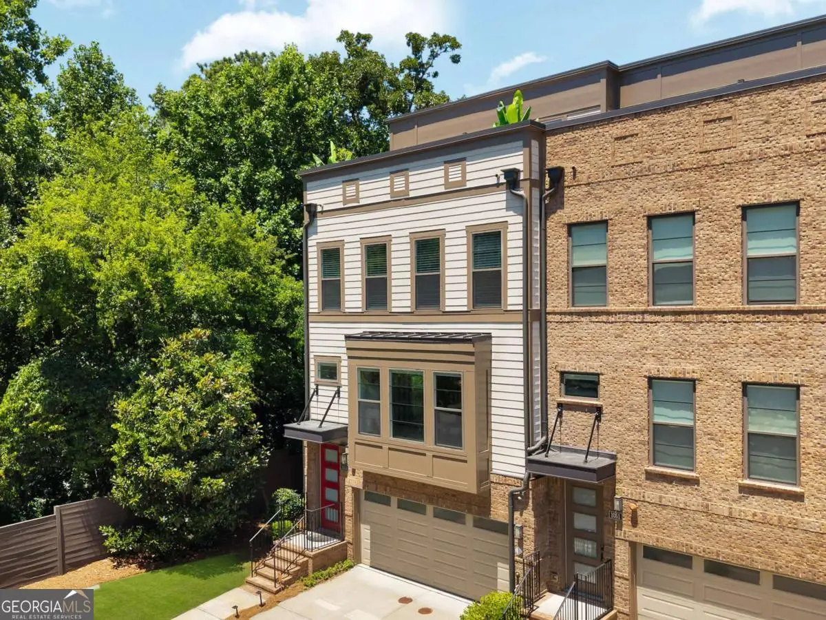 1053 Brandsford Street Nw, Atlanta, GA 30318 - #1