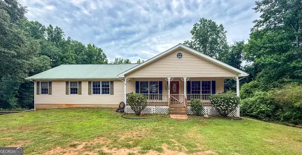 790 Birdhouse Lane, Clarkesville, GA 30523