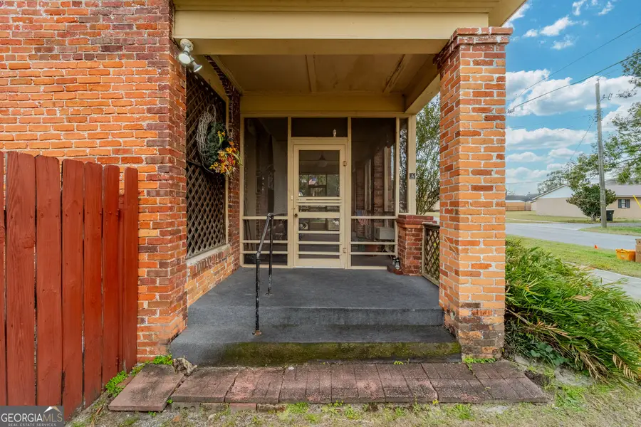 212 Butler Street, Waycross, GA 31501 - #2
