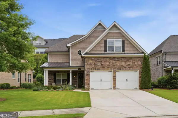 5925 Overlook Club Circle, Suwanee, GA 30024