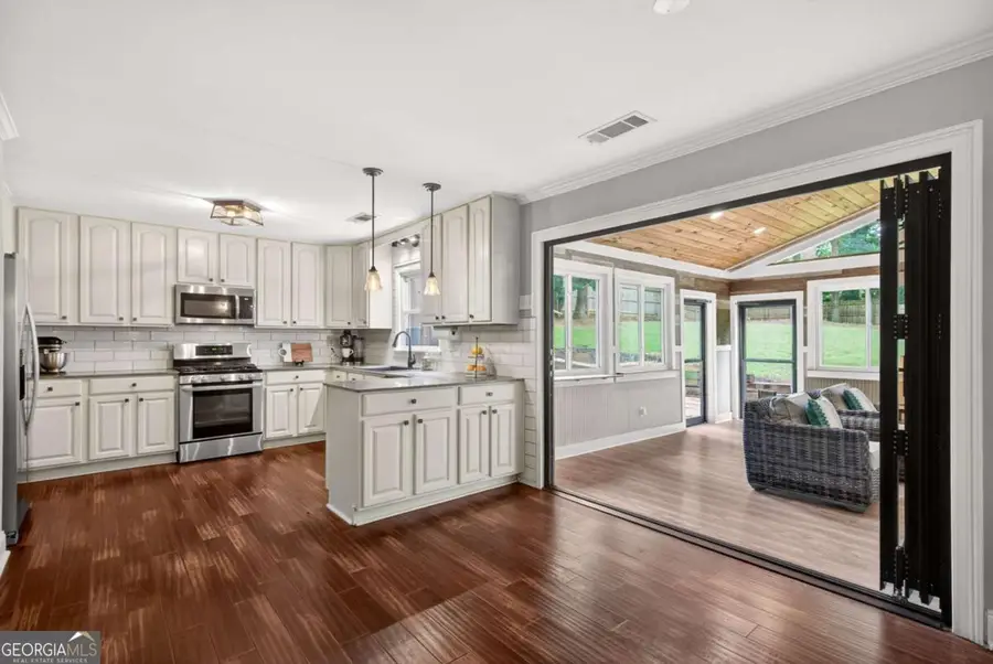 505 Wyncourtney Drive, Sandy Springs, GA 30328 - #3