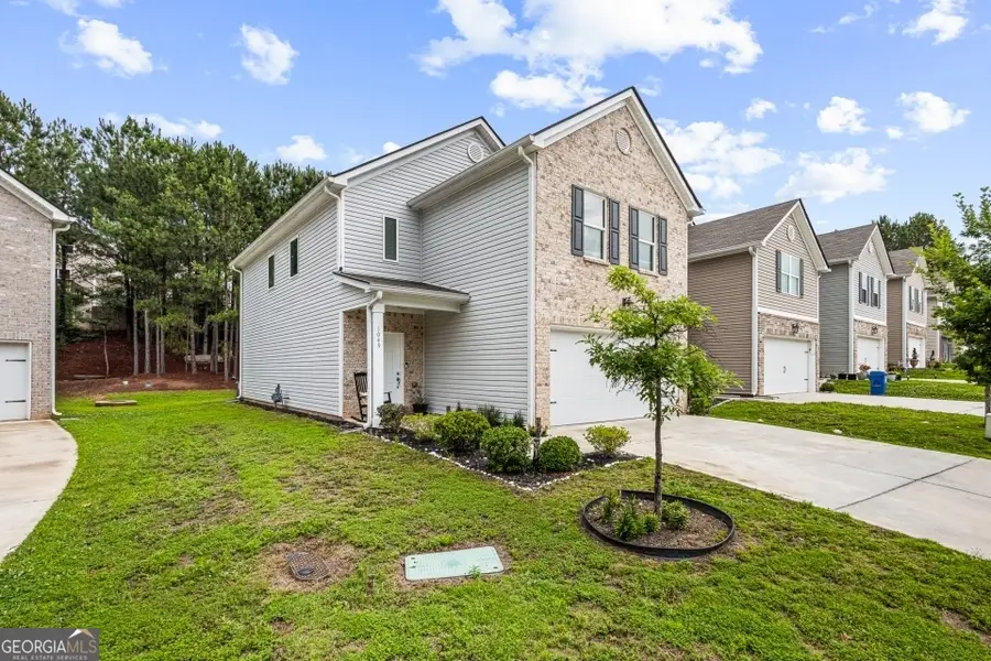 1049 Valley Rock Drive, Lithonia, GA 30058 - #2