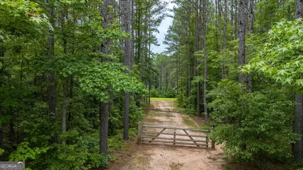 816 Teagle Road, Jackson, GA 30233