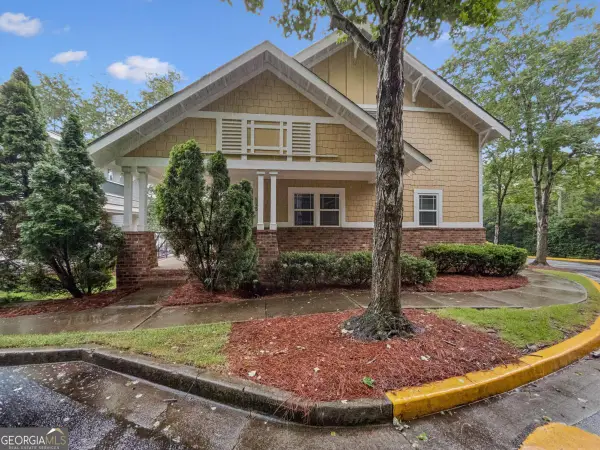 490 Barnett Shoals Road #526, Athens, GA 30605