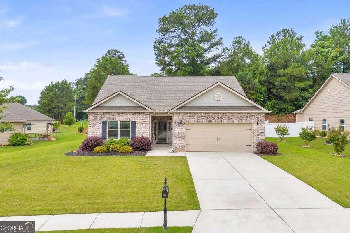 817 Hidden Hollow Circle, Commerce, GA 30529 - #1