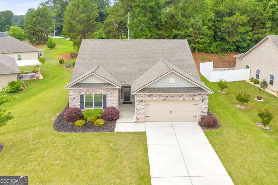 817 Hidden Hollow Circle, Commerce, GA 30529 - #2