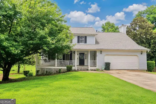 1710 Meadowchase Court, Snellville, GA 30078