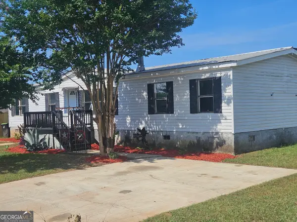 302 Waverly Lane, Byron, GA 31008