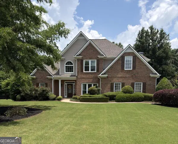 9390 Old Preserve Trail, Ball Ground, GA 30107