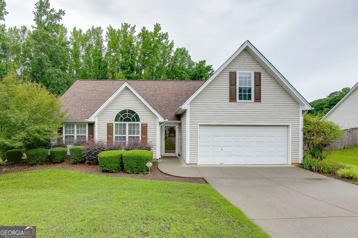 387 Joshua Way, Hoschton, GA 30548 - #1