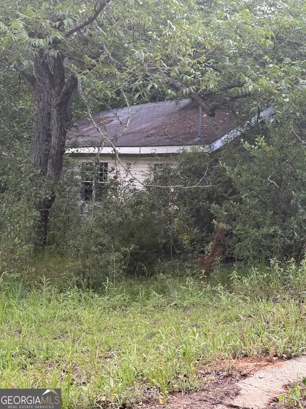 101 Sawyer Circle, Fitzgerald, GA 31750