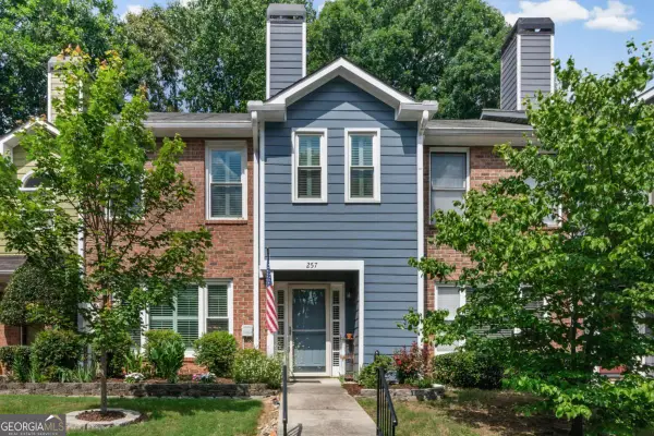 257 Triple Oaks Drive, Tucker, GA 30084
