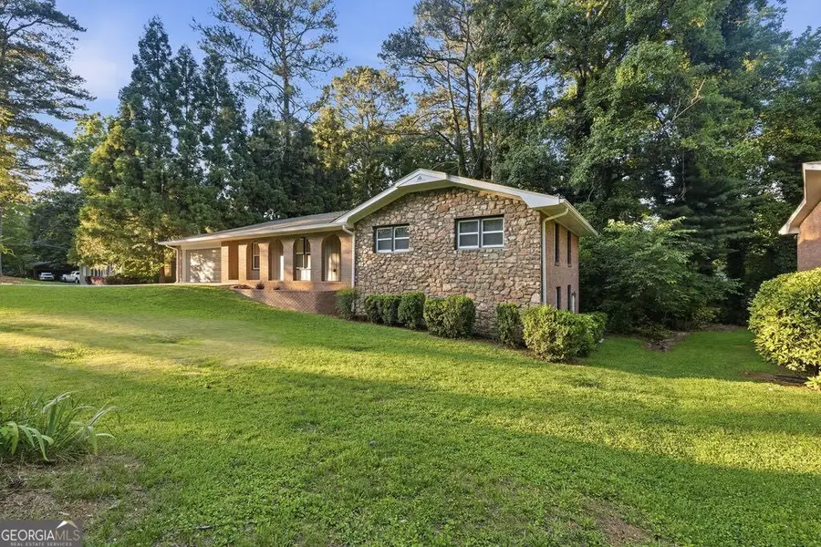 2042 Lake Lucerne Drive Sw, Lilburn, GA 30047 - #3