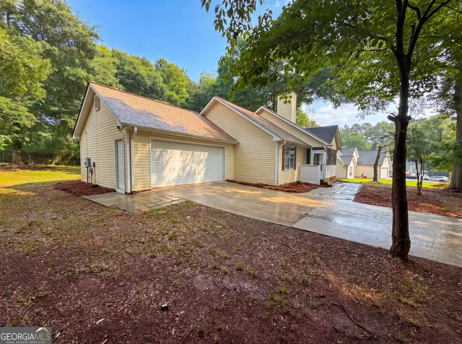 160 Regency Drive, Bethlehem, GA 30620 - #3