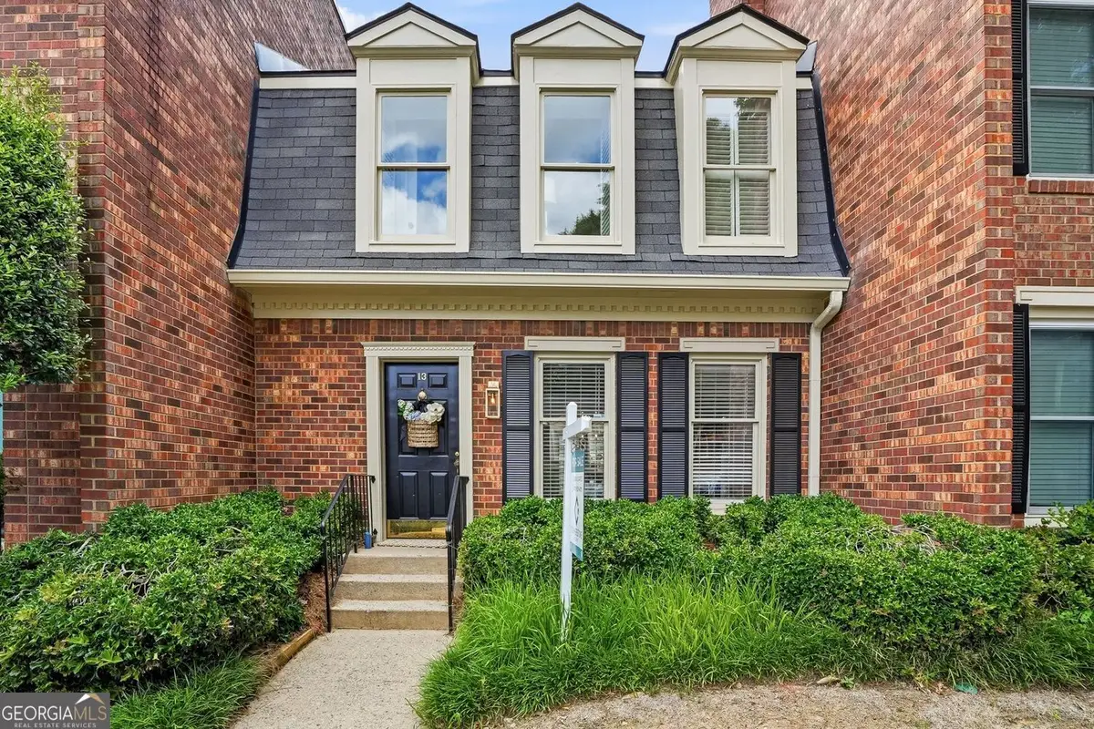 13 Stratford Hall Place Ne #13, Atlanta, GA 30342 - #1