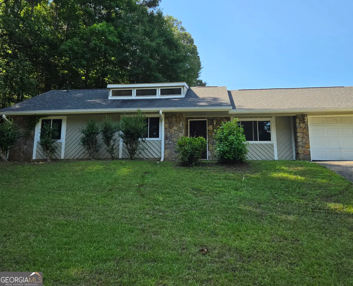 4610 Greenbriar Trail Sw, Atlanta, GA 30331 - #1