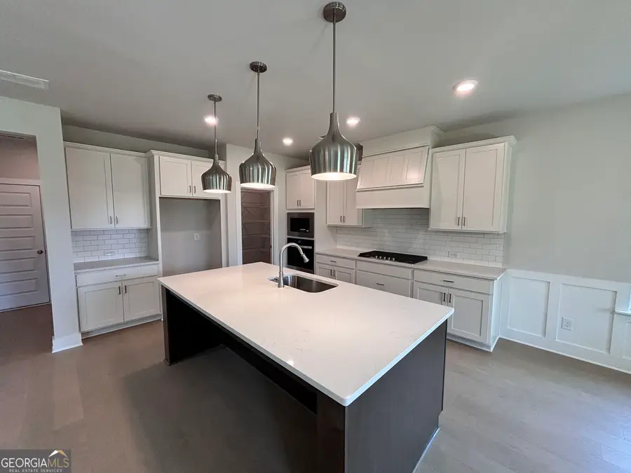 8315 Creekside Overlook Drive, Gainesville, GA 30506 - #2