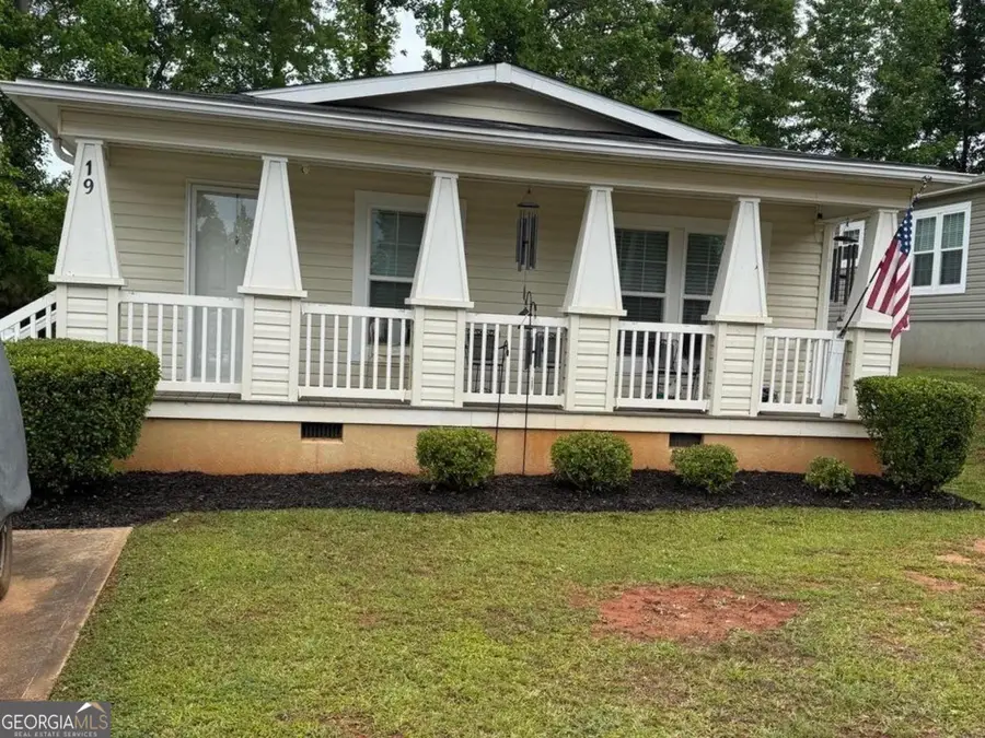 19 Redwood Circle, Newnan, GA 30263 - #2