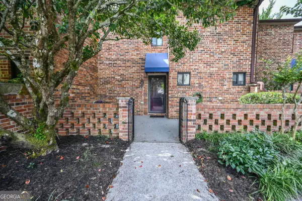 2256 Pernoshal Court, Atlanta, GA 30338