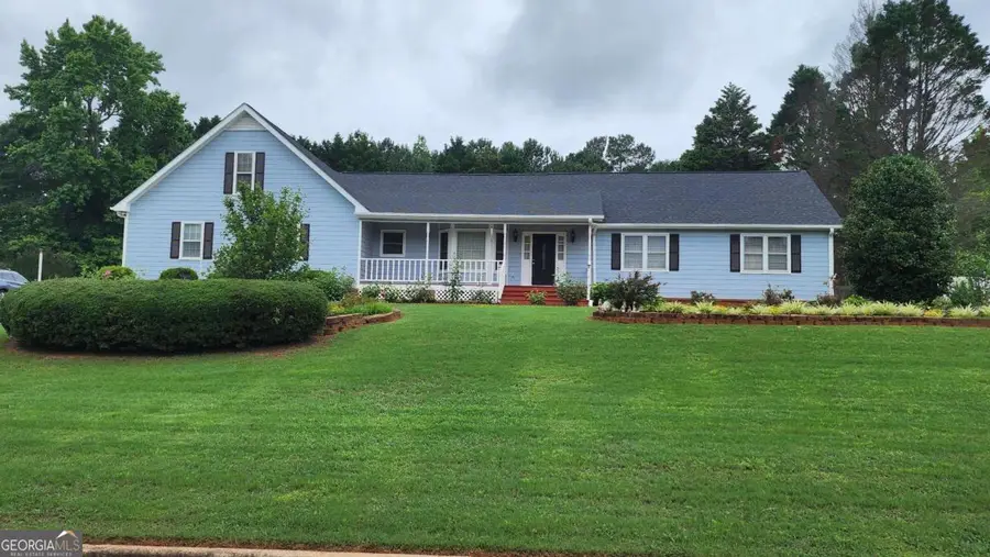 390 Lake Ridge Court, McDonough, GA 30252 - #2