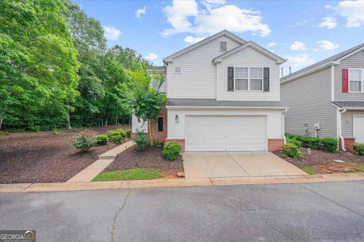656 W Oaks Drive, Woodstock, GA 30188 - #1