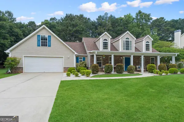 517 Annslee Lane, Loganville, GA 30052