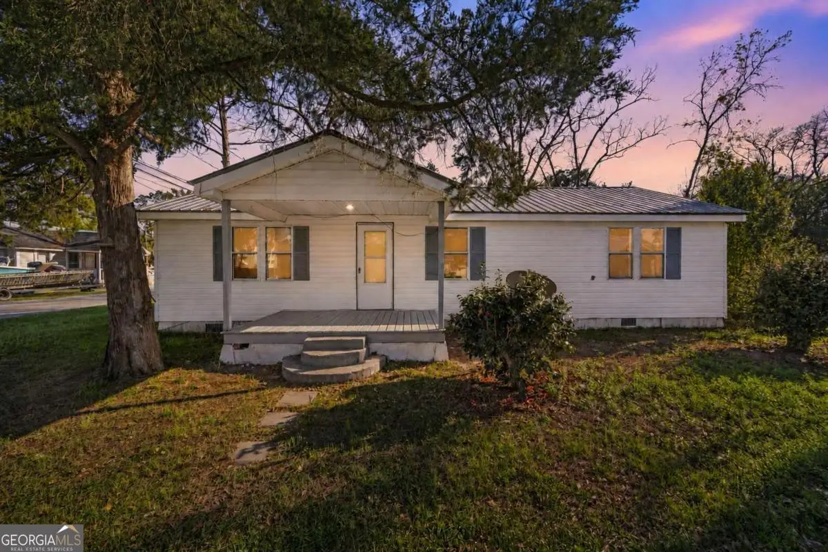 507 E 7th Avenue, Nashville, GA 31639 - #1