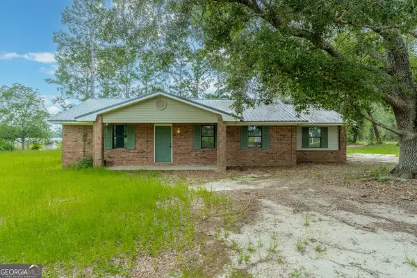 517 Ben Carver Road, Douglas, GA 31535