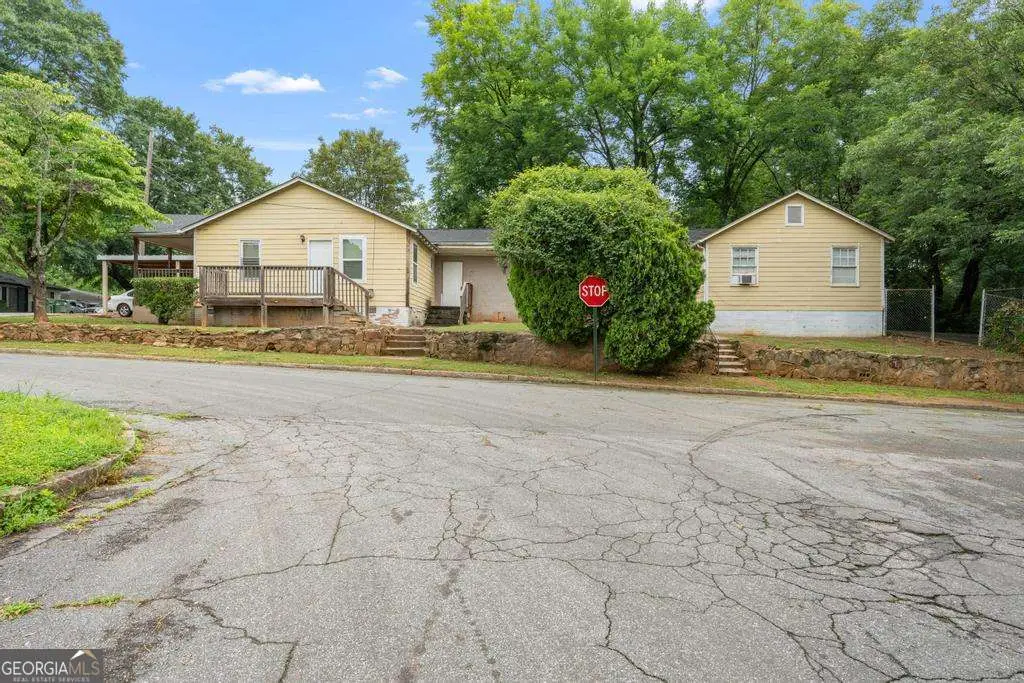1318 Eason Street Nw, Atlanta, GA 30314 - #1