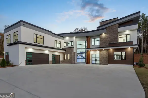 1678 Thomas Drive, Hoschton, GA 30548