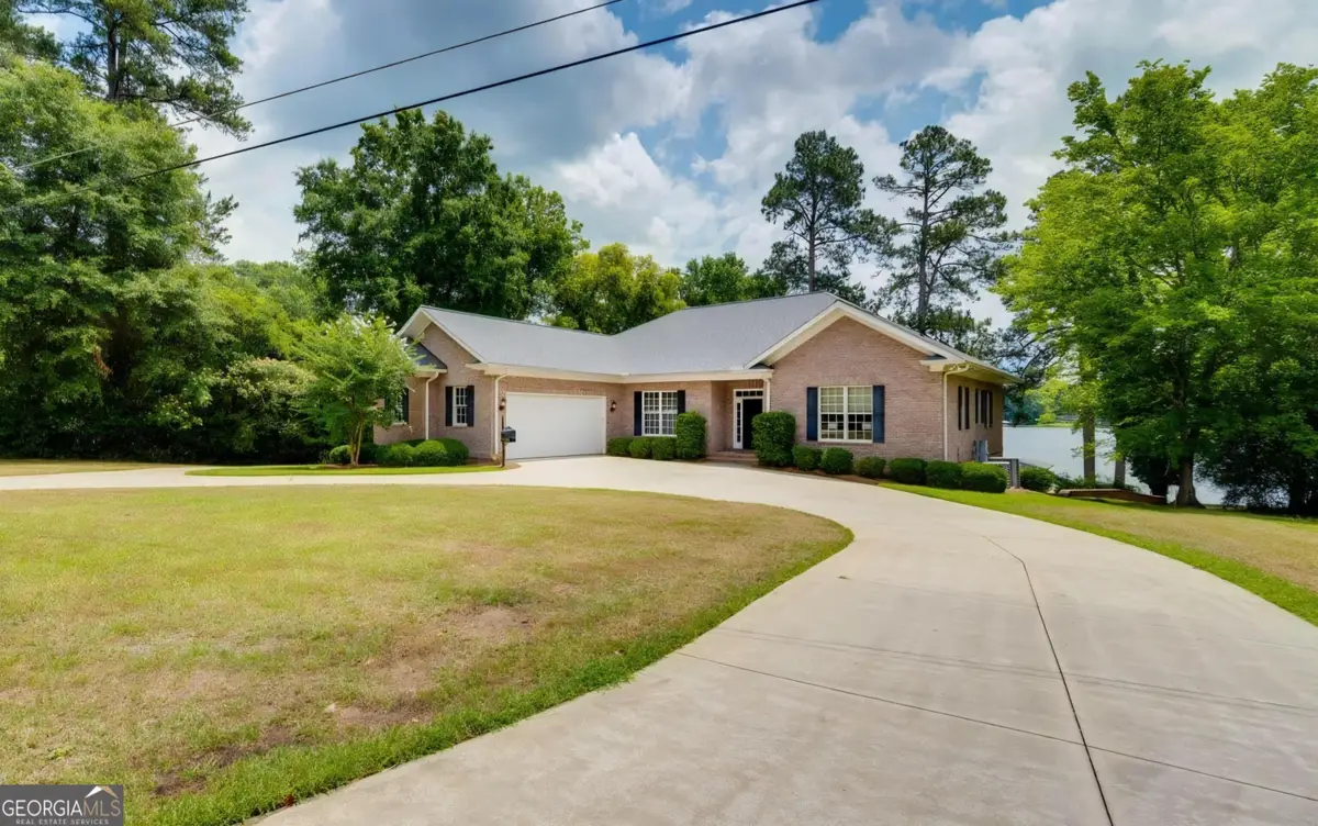115 Lakeshore Court Ne, Milledgeville, GA 31061 - #1