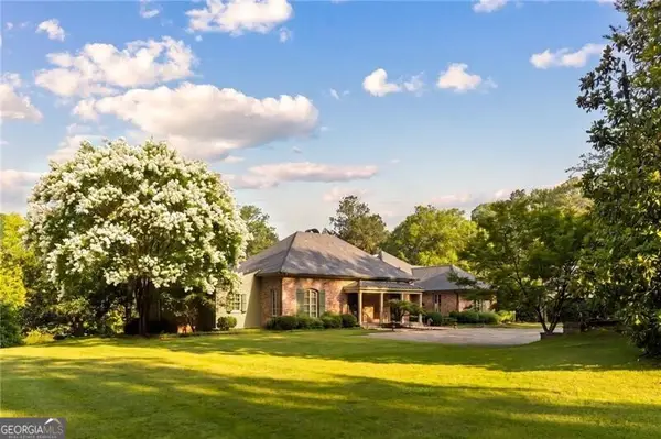 10180 Capps Ferry Road, Chattahoochee Hills, GA 30268