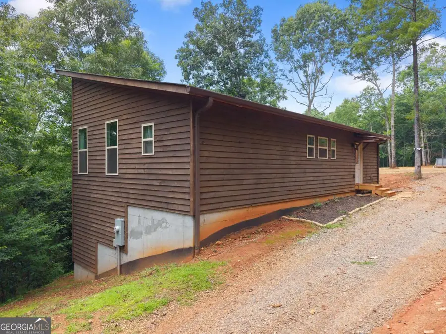 308 Fowler Creek Drive, Cleveland, GA 30528 - #2