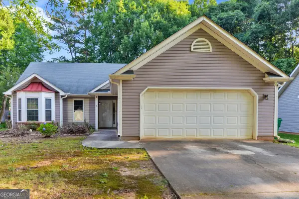 2435 Hillvale Circle, Lithonia, GA 30058