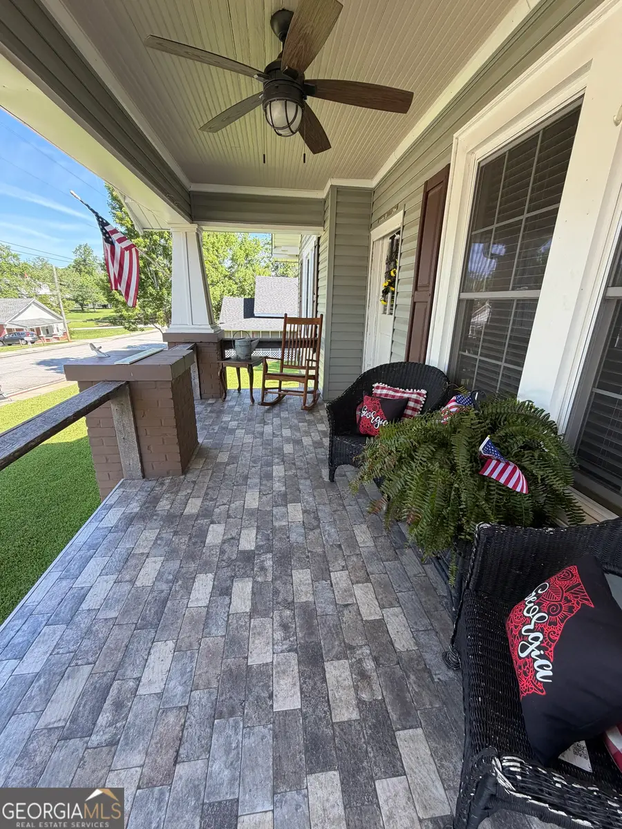 202 N Peachtree Street, Lincolnton, GA 30817 - #3