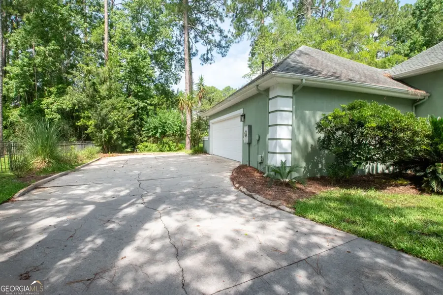 532 Cardinal Circle E, Saint Marys, GA 31558 - #2