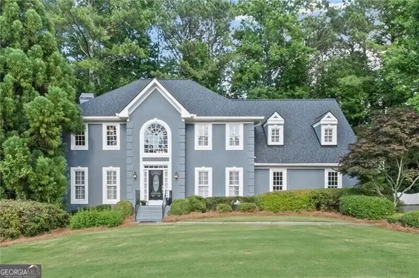 10985 Wilshire Chase Drive, Johns Creek, GA 30097
