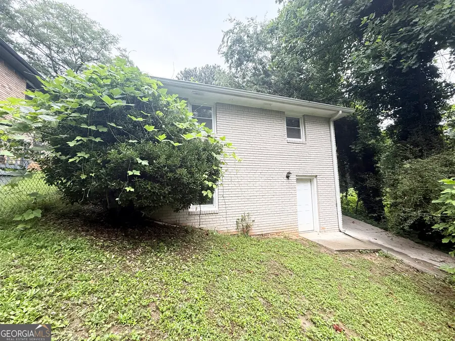 2402 Main Street Nw, Atlanta, GA 30318 - #3