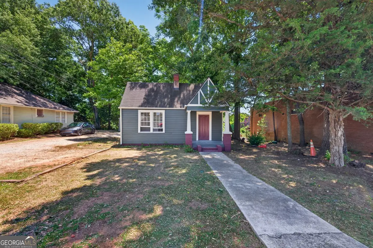 298 S Cherokee Road, Social Circle, GA 30025 - #1
