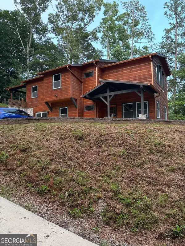 28 Francis Way, Ellijay, GA 30540