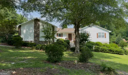 2777 Glen Echo Drive, Lizella, GA 31052