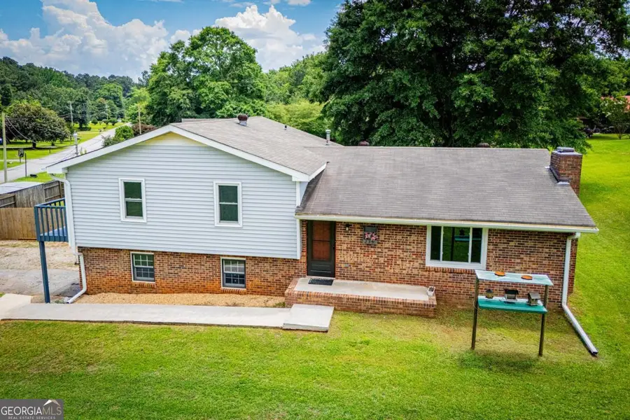 235 E Knight, Carrollton, GA 30116 - #2