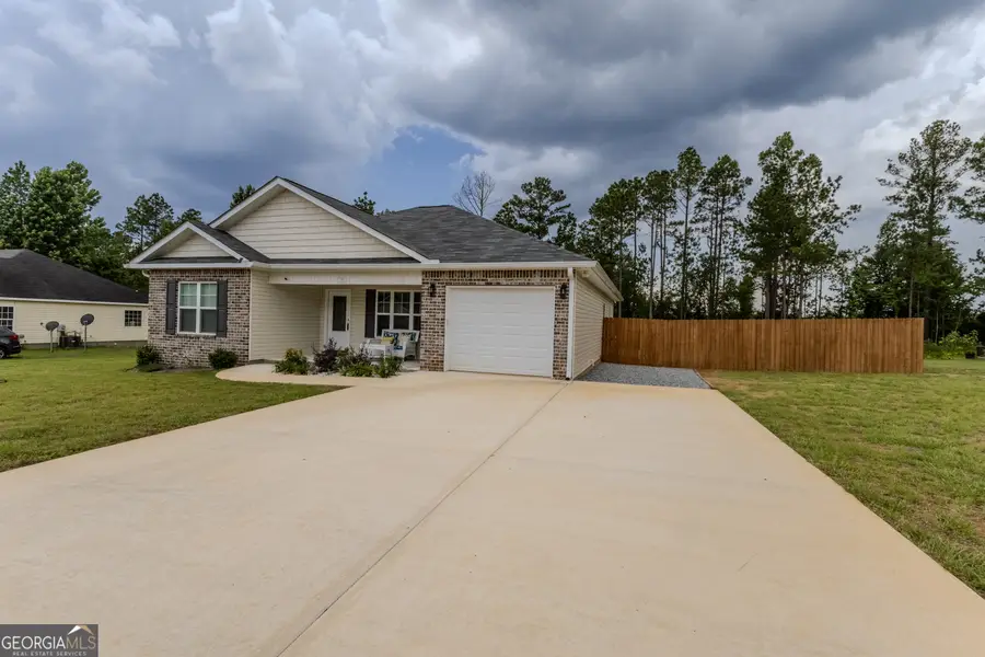 150 Long Pines Circle, East Dublin, GA 31027 - #2