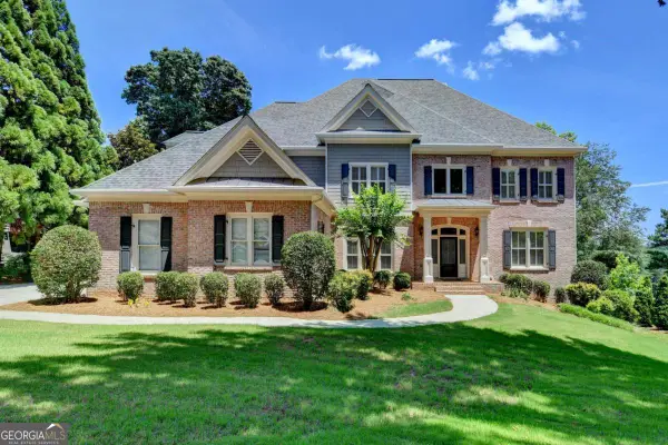 6940 Laurel Oak Drive, Suwanee, GA 30024